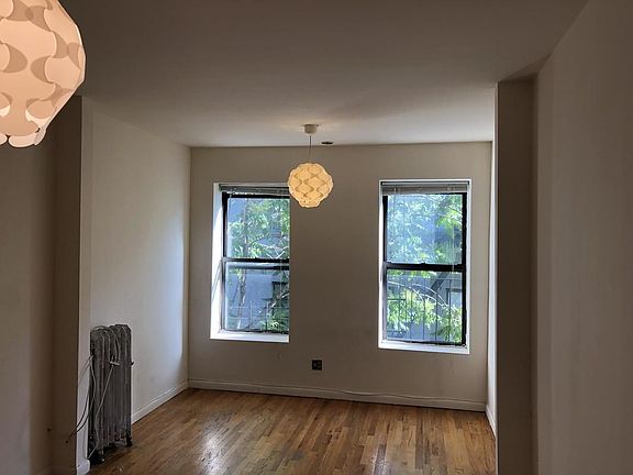 5th image of 230 E 14th St APT 4O