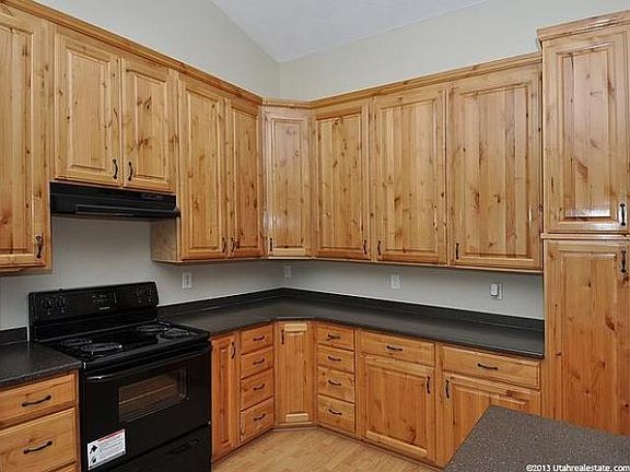 3rd image of 4835 W Sunset Park Ln