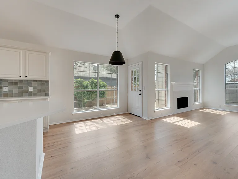 7307 Cresson Dr — Photo 7