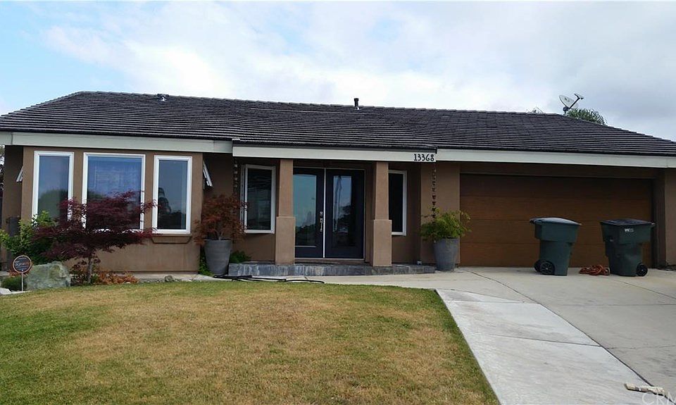 1st image of 13368 Noble Pl
