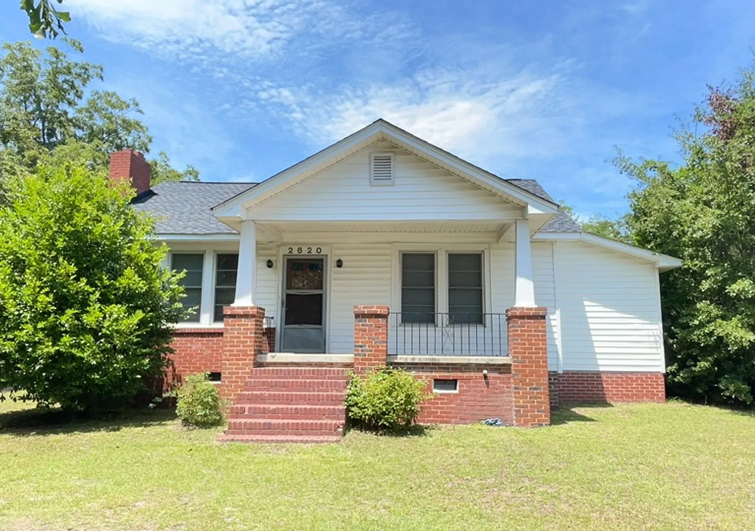2 bed, 1300 sqft, $1,250 — Photo 1