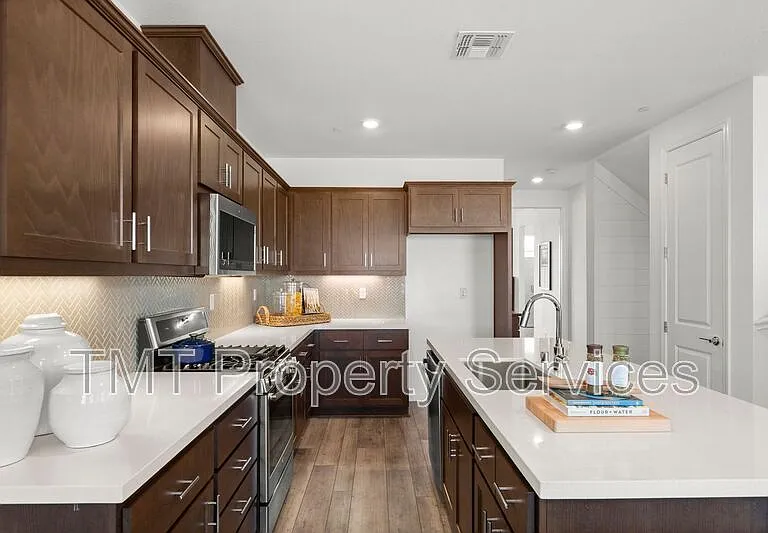 2957 Nimes Ln — Photo 28