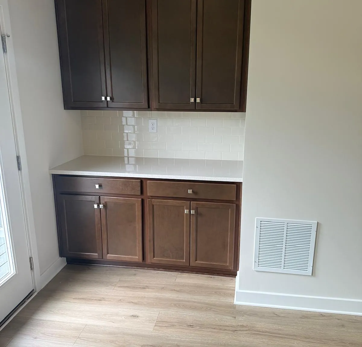 3 bed, 1900 sqft, $2,950 — Photo 1