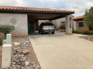 927 W Calle Del Vencejo, Green Valley, AZ 85622