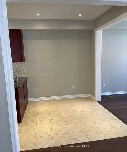 2449 Grand Oak Trl — Photo 15