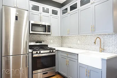 Rented by Rennit Inc.