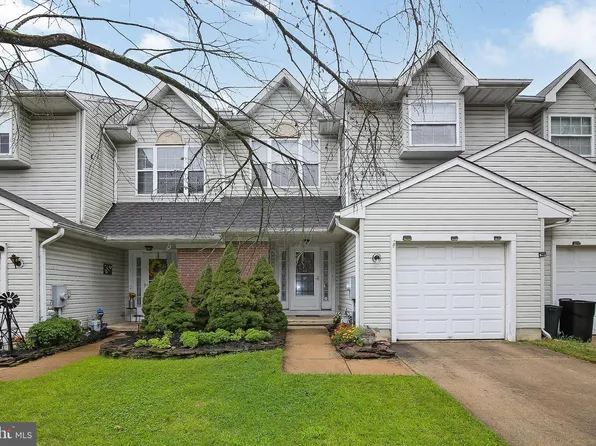 9 Kimberly Dr, Runnemede, NJ 08078