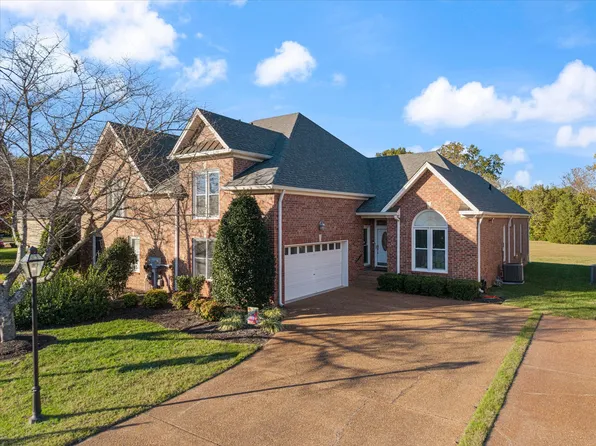 207 Stoners Glen Ct, Hermitage, TN 37076