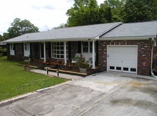 1313 Iroquois St, North Charleston, SC 29405
