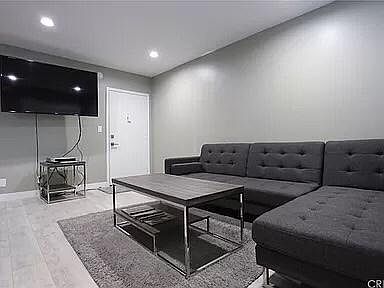3rd image of 1757 N Kingsley Dr APT 203