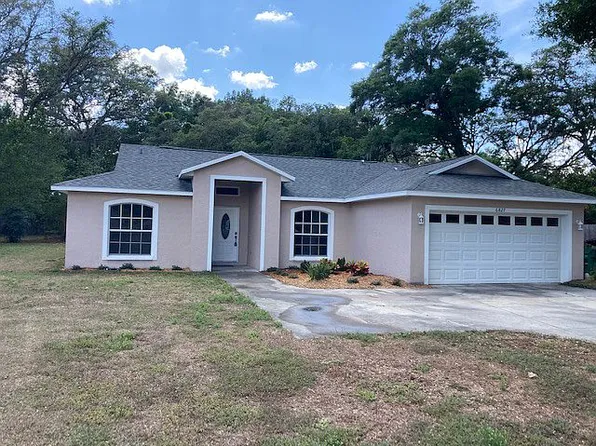 6827 Oakcrest Way, Zephyrhills, FL 33542