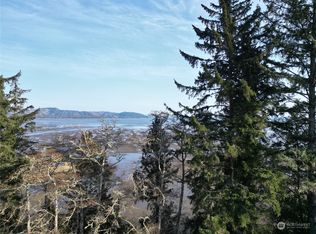 17 Xx State Rte #101, Ilwaco, WA 98624