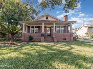 222 Trout River Dr, Jacksonville, FL 32208