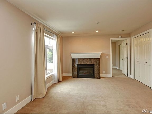 4th image of 120 1st Ave W APT 406