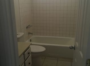 15486 Kiamichi Rd APT 1, Apple Valley, CA 92307