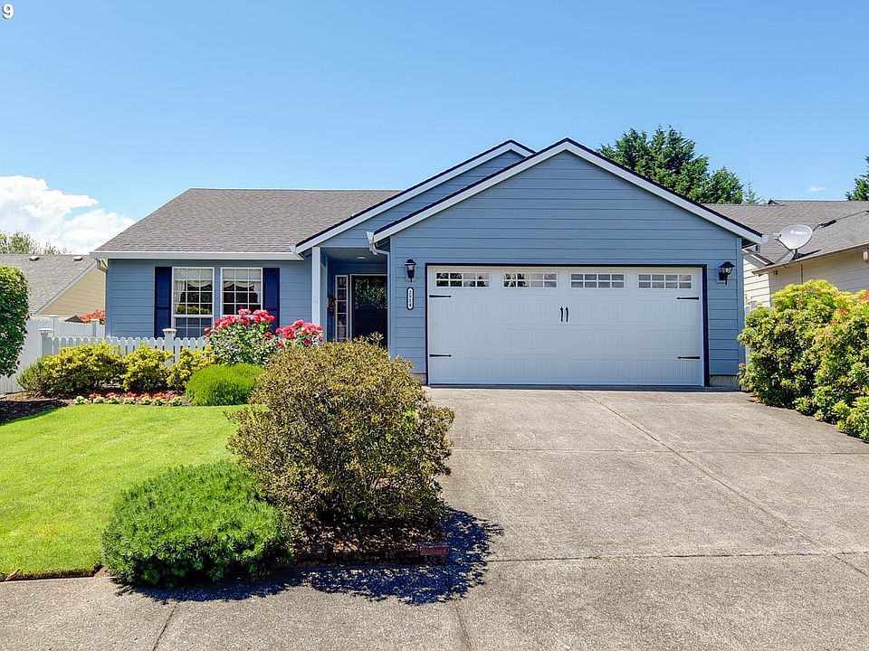1st image of 2914 SE 175th Ct