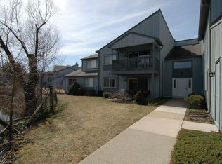 70 Drake Ln, Ledgewood, NJ 07852