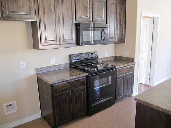 2nd image of 405 Parakeet Dr
