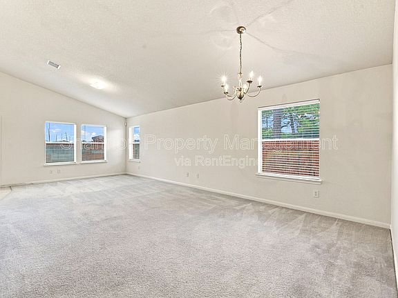 4th image of 2002 Roaring Springs Dr