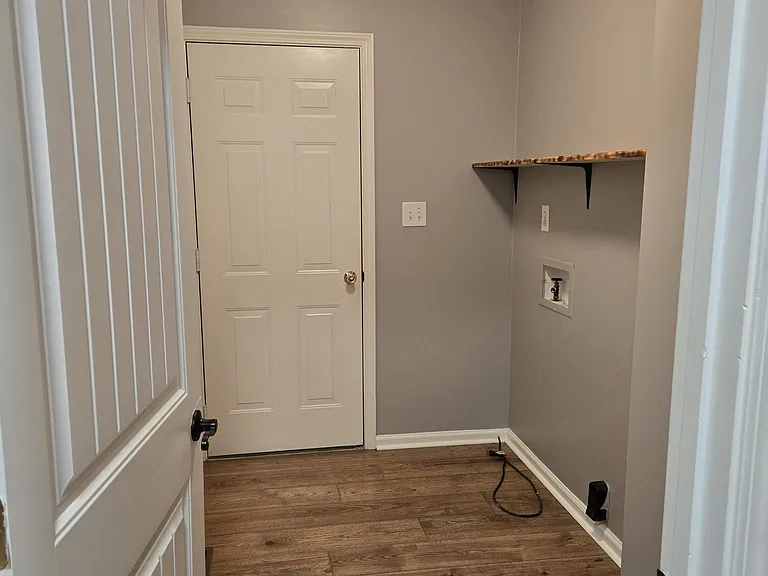 810 Buckhorn Dr — Photo 16