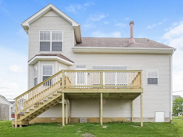 3108 Creekview Ln — Photo 17
