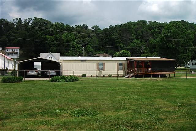 1st image of 2494 Oak Aly