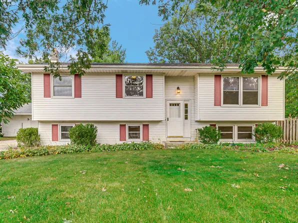 10447 N 477 E, Demotte, IN 46310