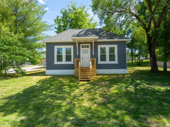 504 Hill St, Herculaneum, MO 63048