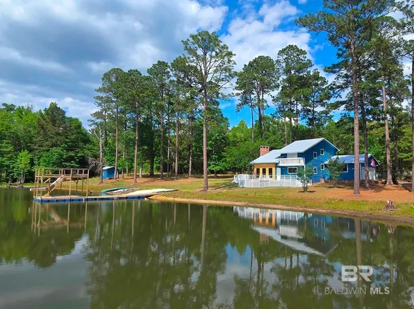 3160 Old Castleberry Rd, Brewton, AL 36426