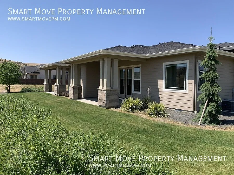 Executive Hilltop Oasis. Luxury 3 bd + Office in Cartright Ranch. Gorgeous Views. Trails — Photo 4