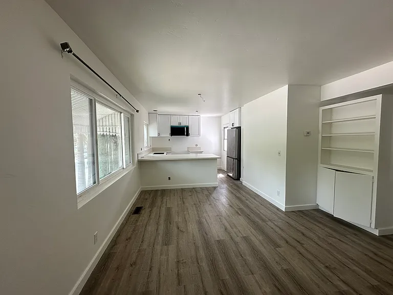 1501 Santa Barbara St #A — Photo 7
