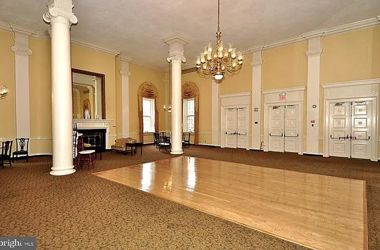 3824 Porter St NW #E395 — Photo 34