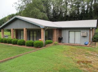 954 S Main St, Dobson, NC 27017