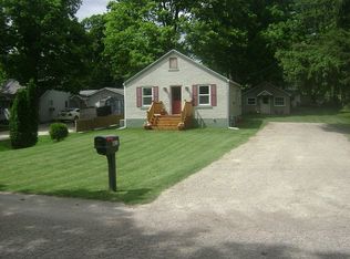 411 Dutton St, Eaton Rapids, MI 48827