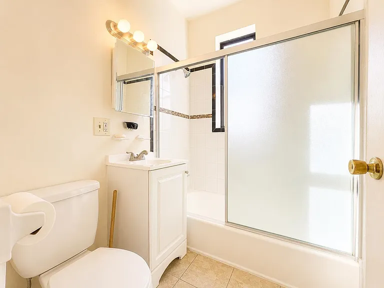 429 Fairmount Ave #108 — Photo 17