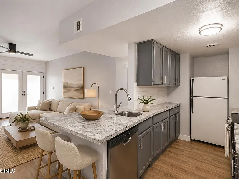 3416 N 44th St #70 — Photo 5