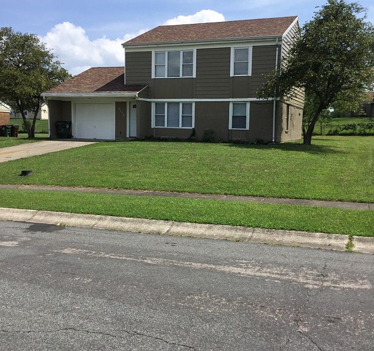 1st image of 6740 Shadowbrook Dr