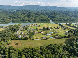 Lake Crest Dr, Abingdon, VA 24211