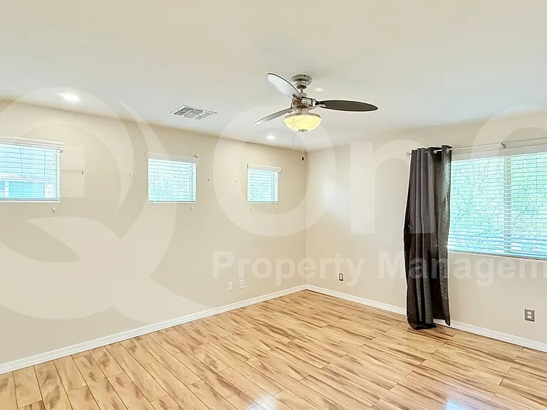 16325 N 73rd Dr — Photo 10
