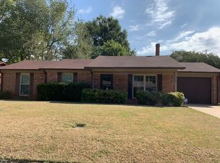 3605 White Oak Way SW, Huntsville, AL 35805