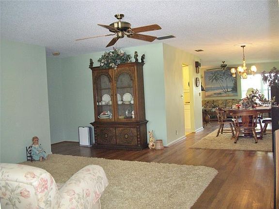5th image of 9045 40th St N