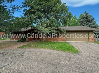 2970 Shoreham Cir, Colorado Springs, CO 80906