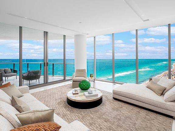 4th image of 15701 Collins Ave #1805