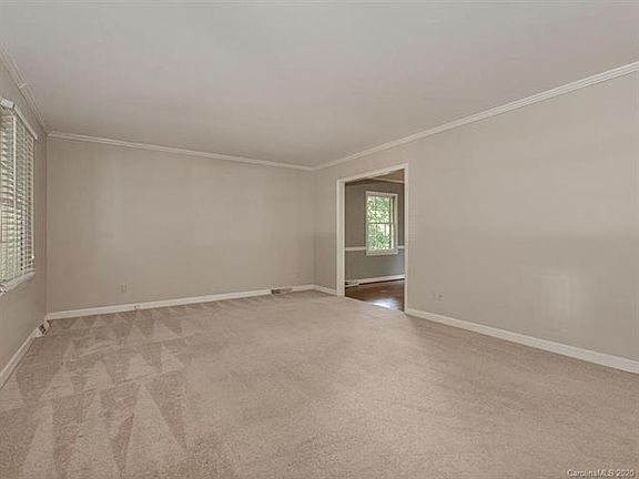 5th image of 5717 Lancelot Dr #19