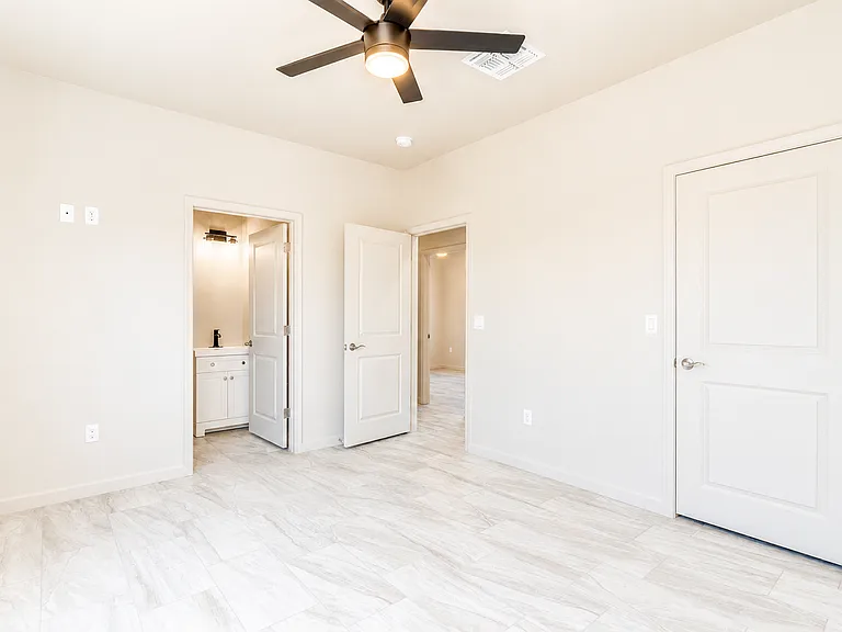 360 E Aircraft Rd #2 — Photo 15