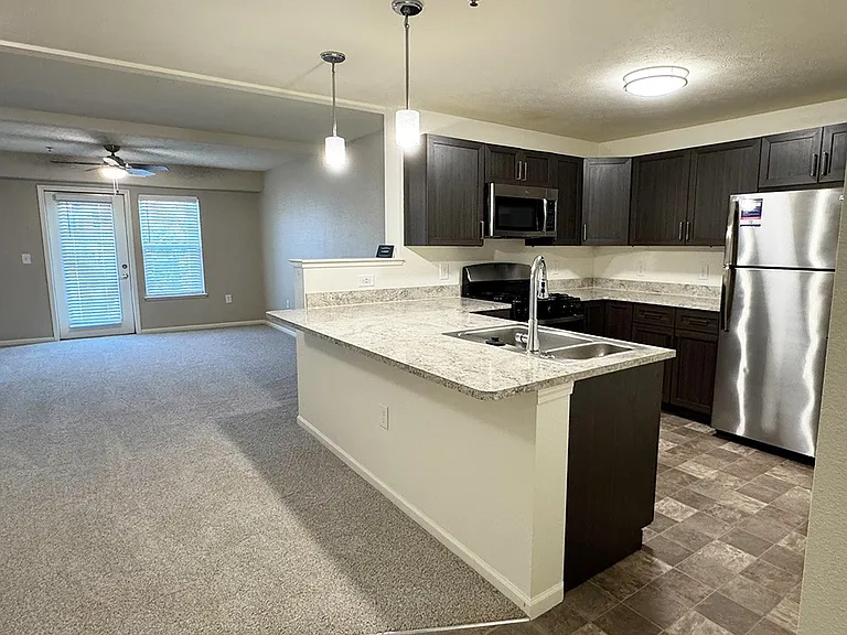 Andover Pointe Apartment Homes — Photo 6