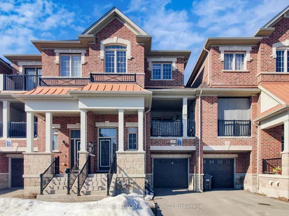 6 Oakmore Ln, Brampton, ON L6Y 6A7