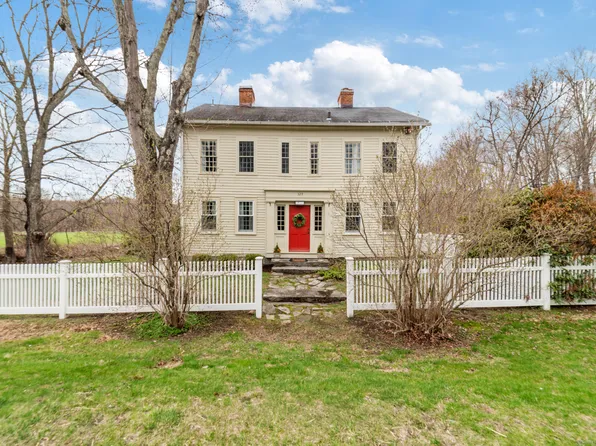 329 Weekeepeemee Road, Woodbury, CT 06798