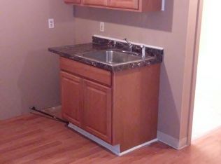 23 Spring St, Franklin, NH 03235