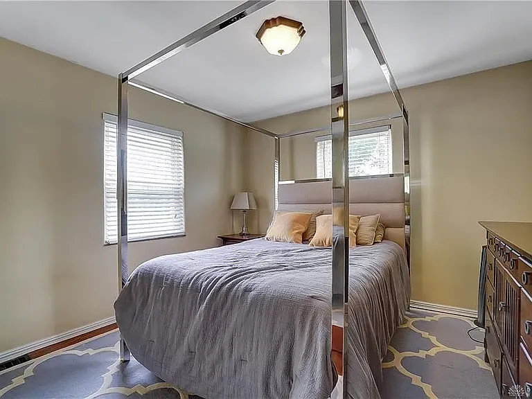 242 Claranna Ave — Photo 14